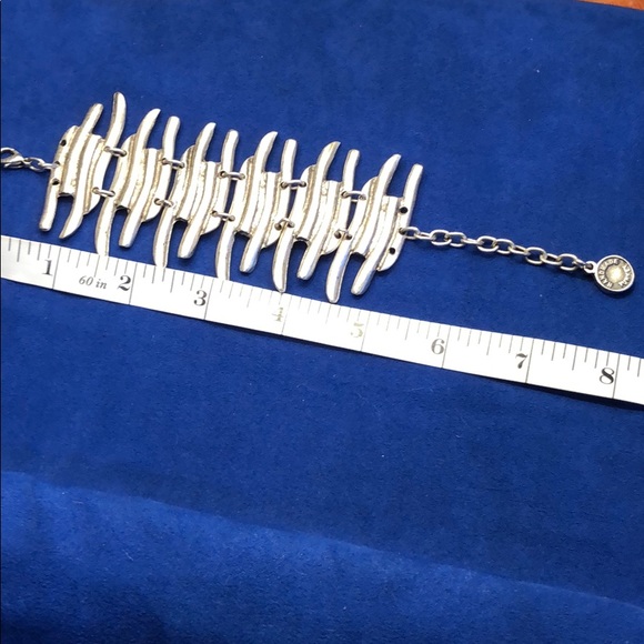 🧞♂️ Antik Batik Bracelet 🧞♂️ - Picture 6 of 6